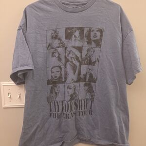 Taylor Swift Gray Graphic Tee